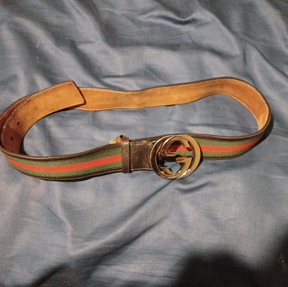 Men's Gucci Belt (100 %Authentic )